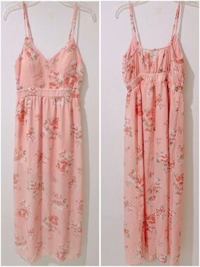 Peach Floral Cottage Core Dress 🧺🌾🤍